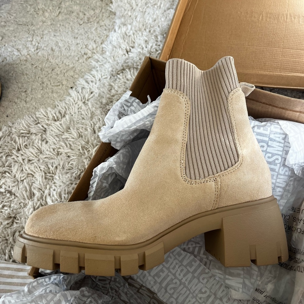 Steve Madden Tan Ankle Booties